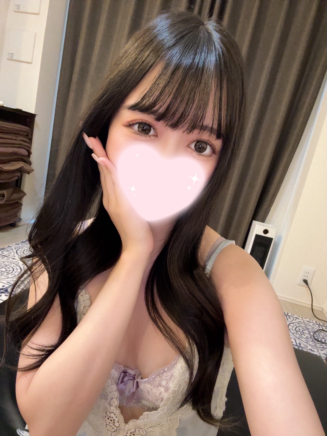 綾瀬ななさんの写真