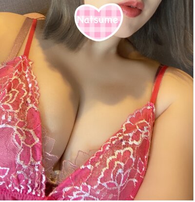 夏目あやかさんの写真